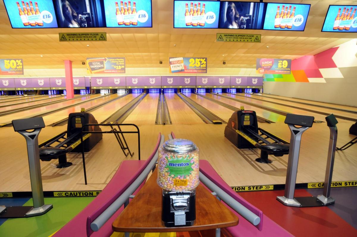 Win Bowling Session For Six At Tenpin Winwick Quay - 