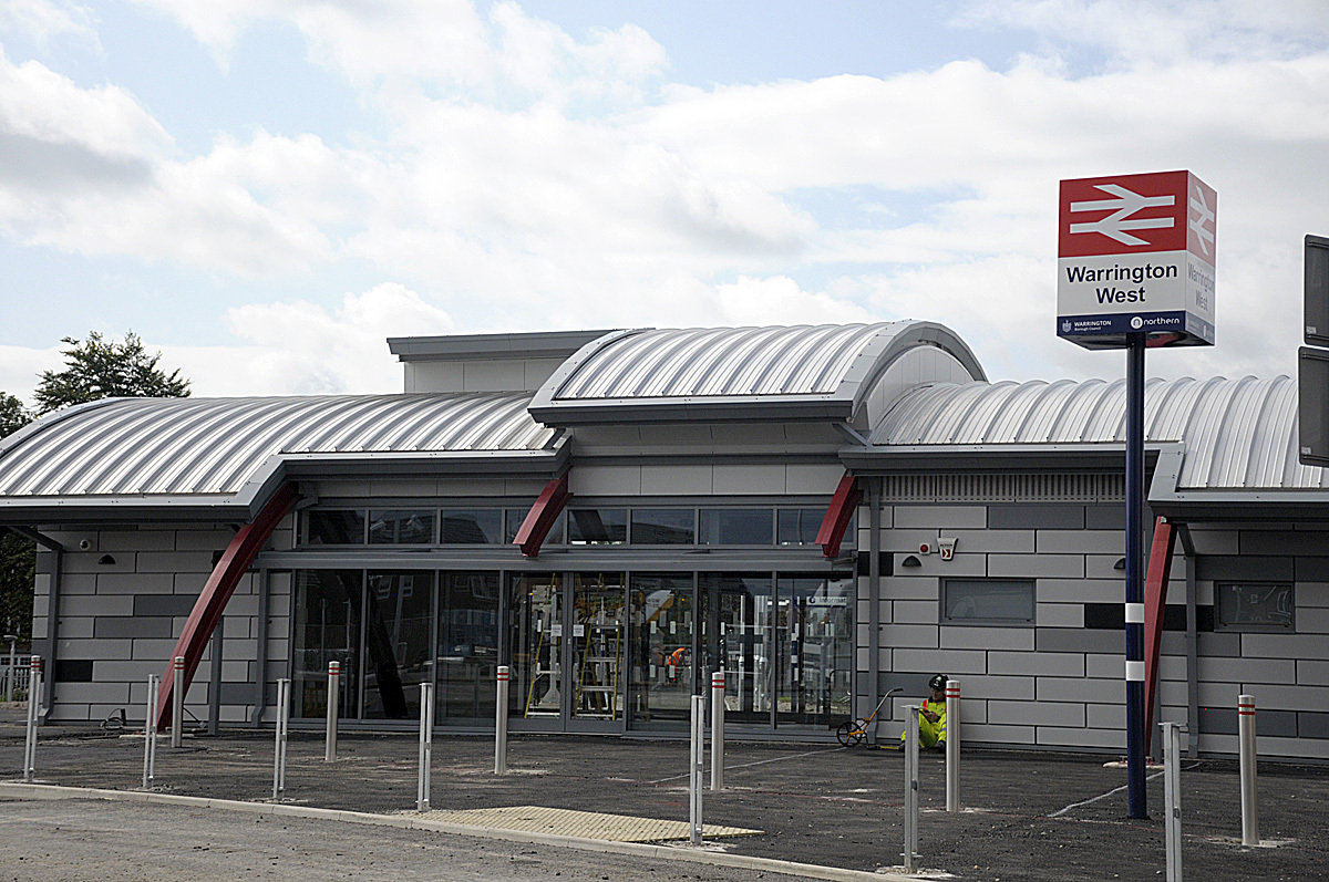 Warrington West train station