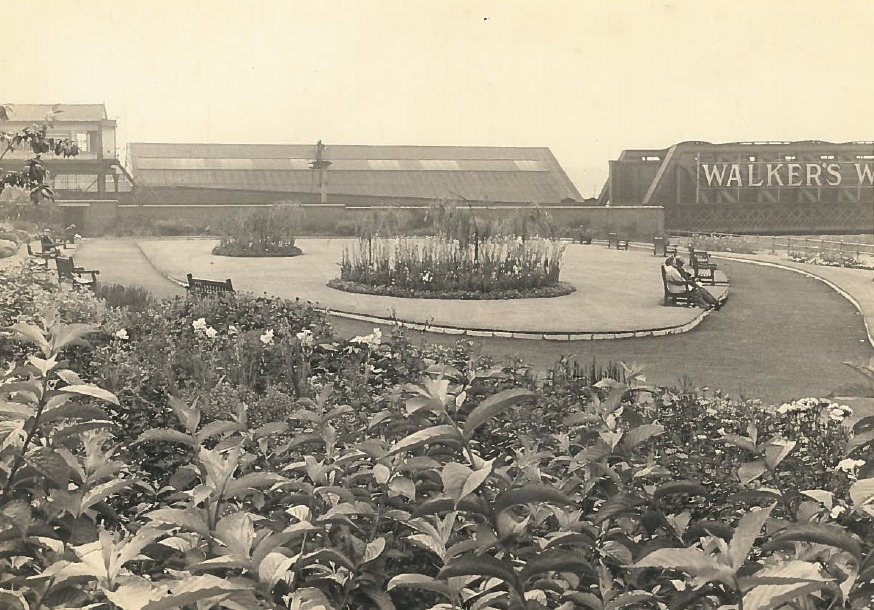 An archive photo shows Marshall Gardens in its heyday