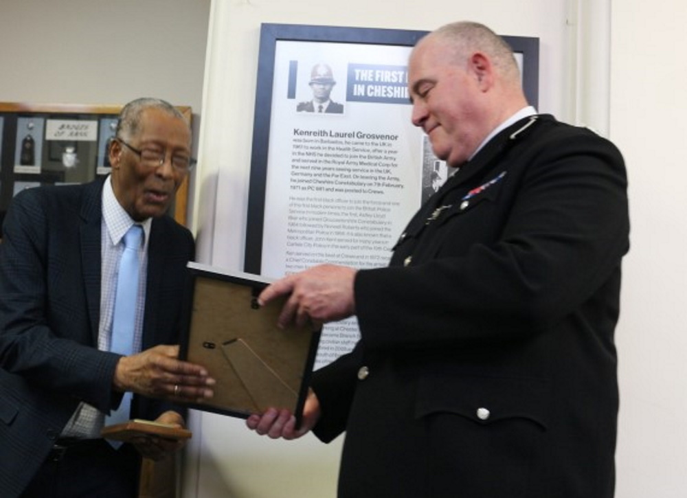 Ken received his commemorative plaque by DCC Chris Armitt