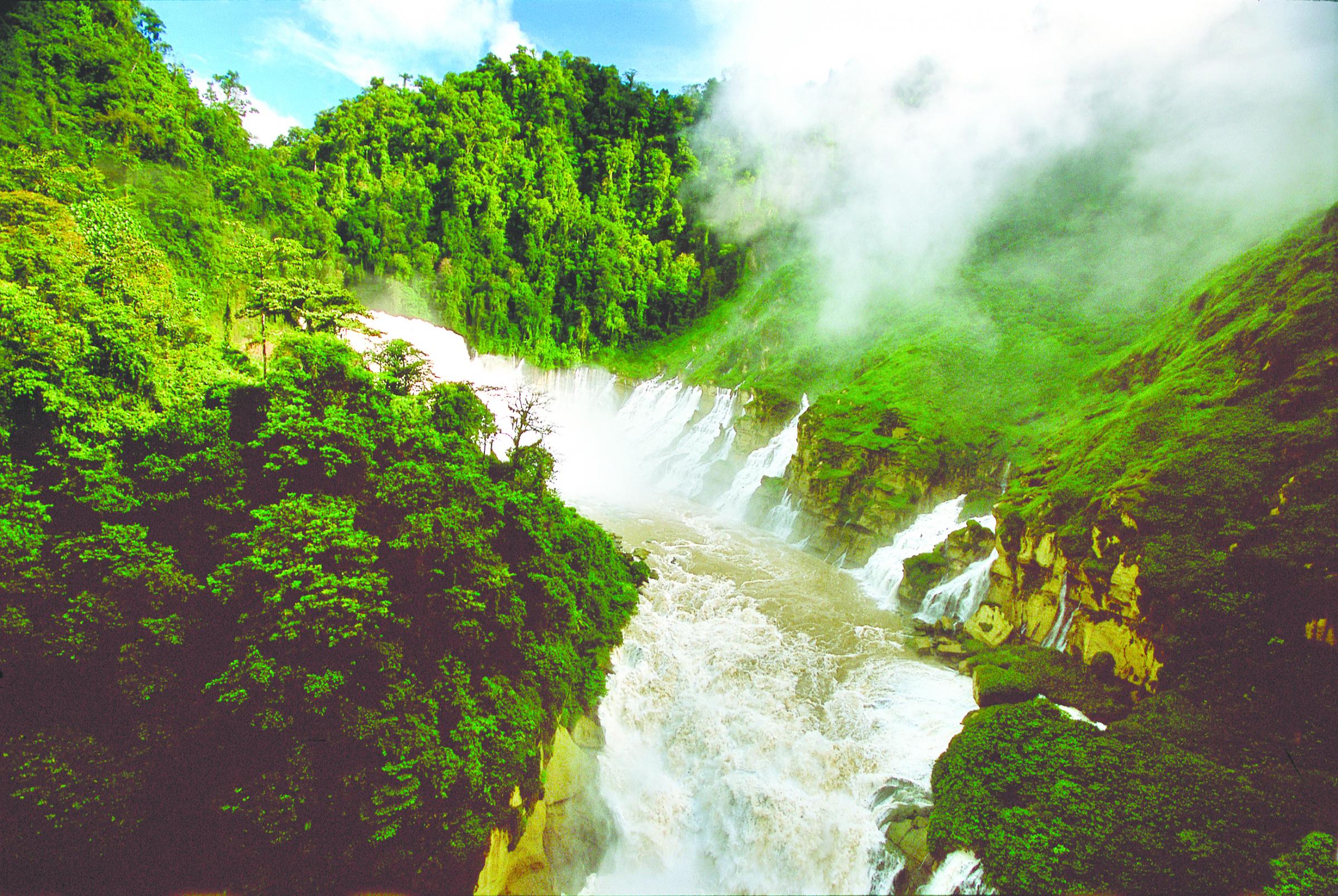 Papua New Guineas borders are always open to those seeking culture and adventure