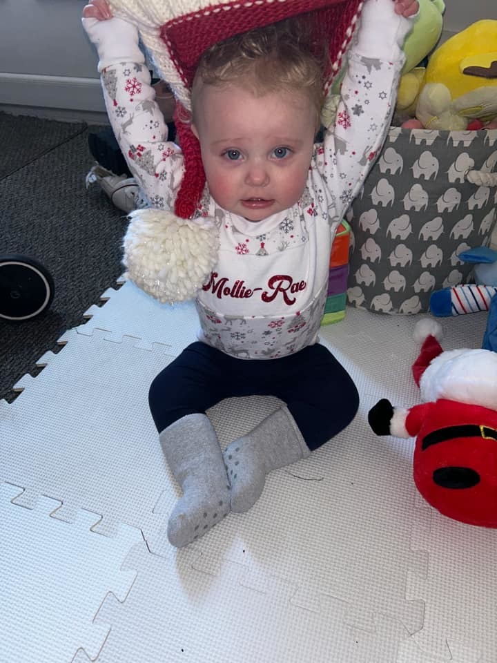 Sophie Fearns little one showed off her jumper