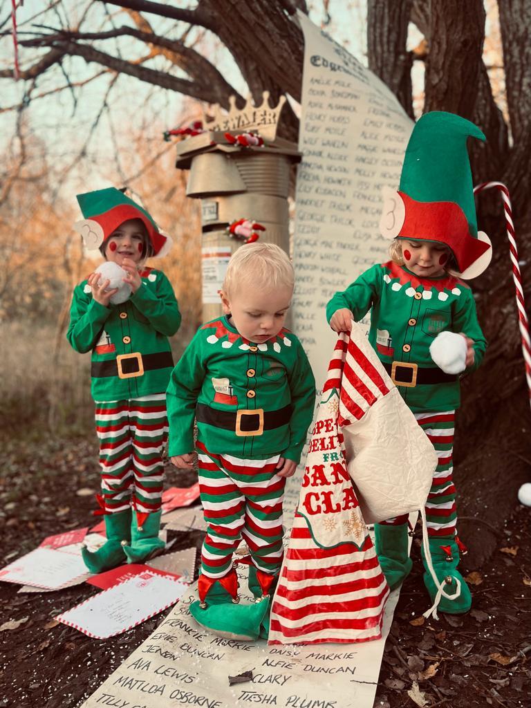 Aimee collects the letters and then hand delivers Santas replies with her three children - two-year-old Louis, Lacey, who is three, and four-year-old Amelie.