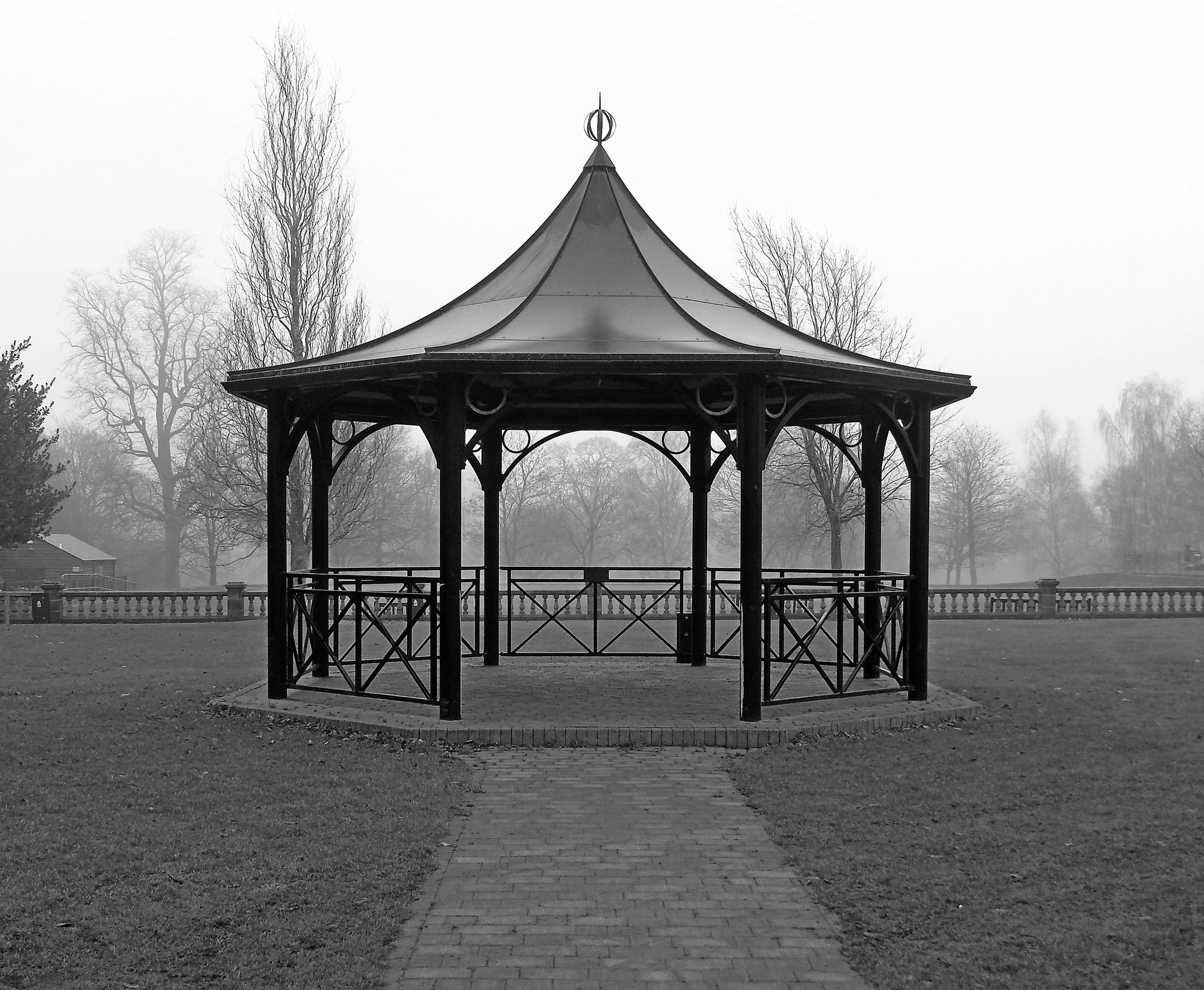 Walton Gardens bandstand by Tanya Wightman