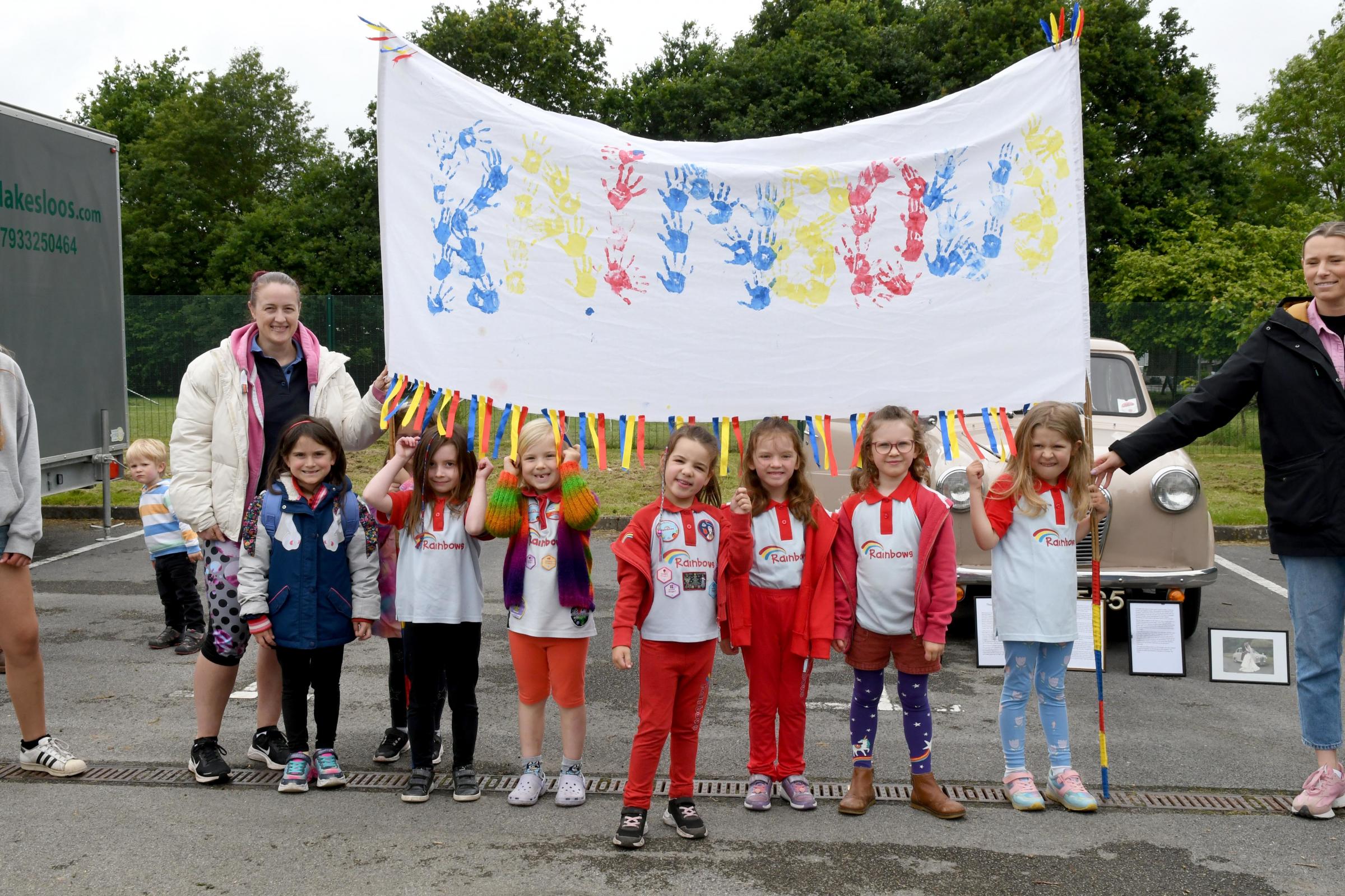 The 1st Appleton Thorn Rainbows