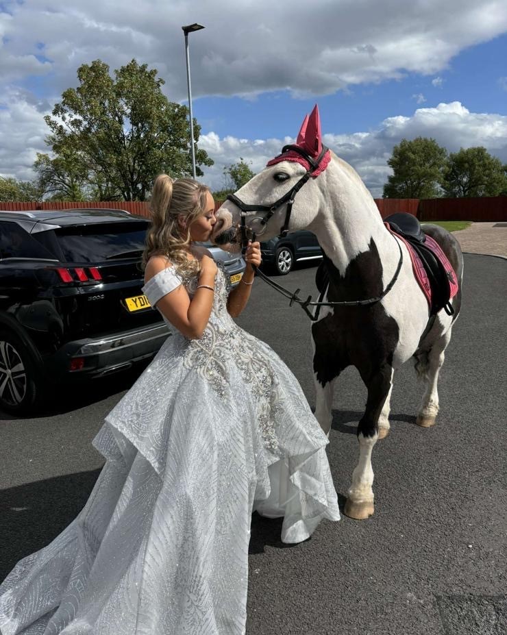 Ellie Diamond and her horse Spoldge, Great Sankey High School