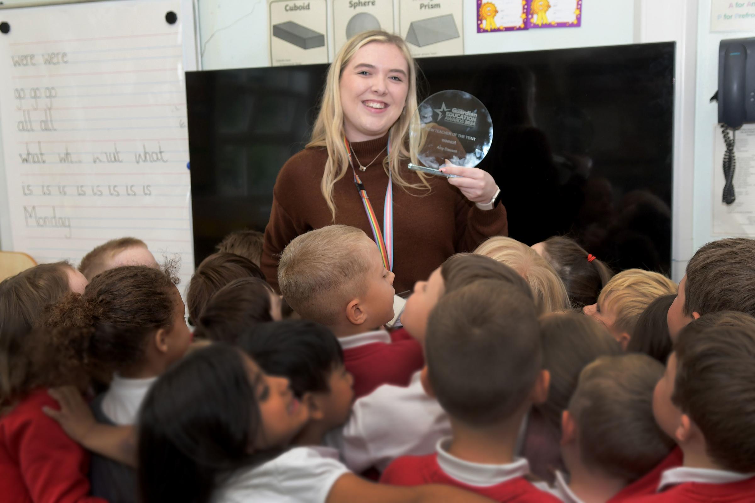 Amys Year One class cheered when Amy received her award